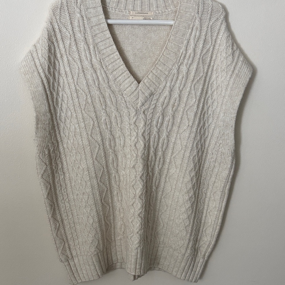 Anthropologie Cream V-Neck Cable Knit Sweater